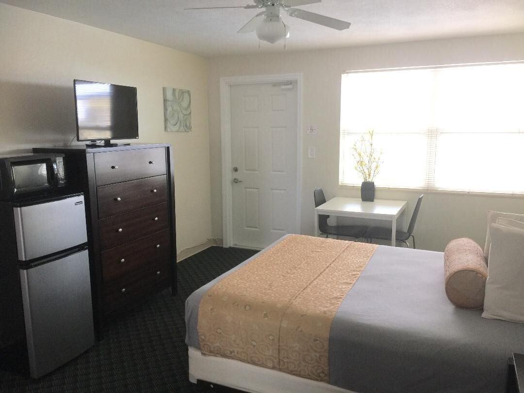 Beachside Resort Motel St. Pete Beach Eksteriør bilde