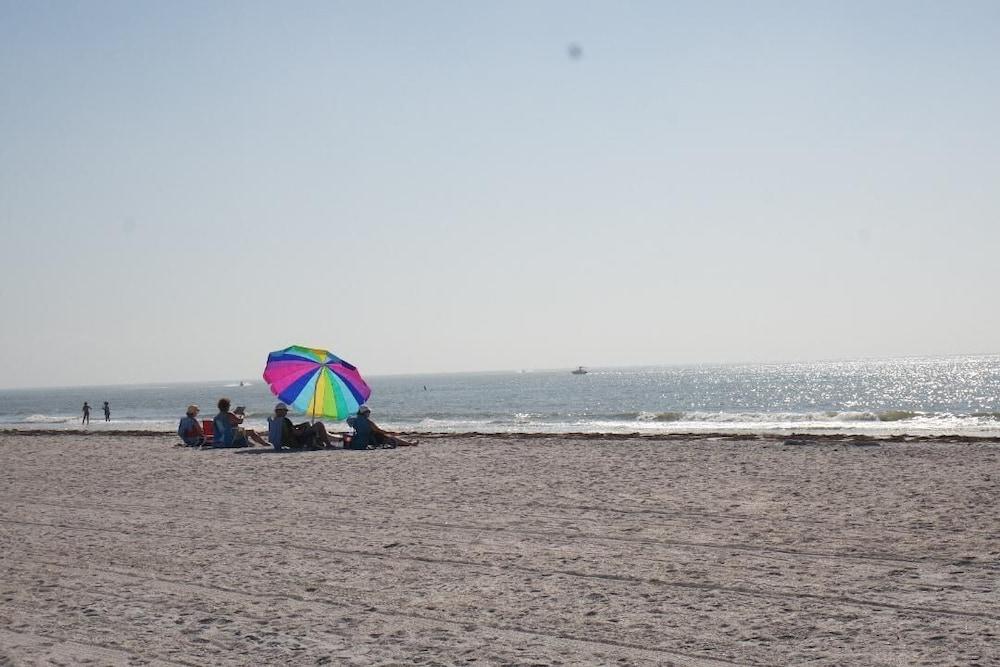 Beachside Resort Motel St. Pete Beach Eksteriør bilde