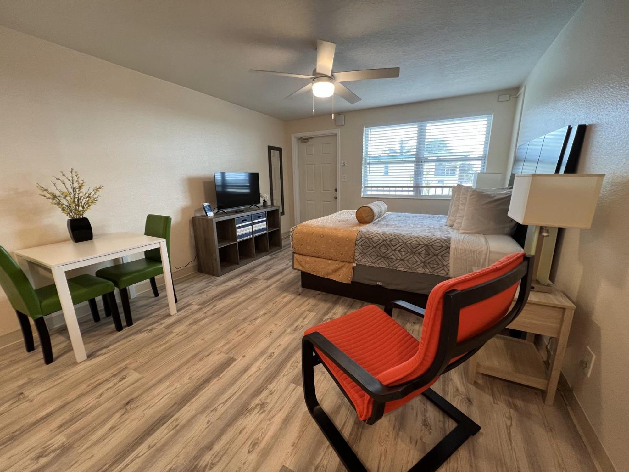 Beachside Resort Motel St. Pete Beach Eksteriør bilde